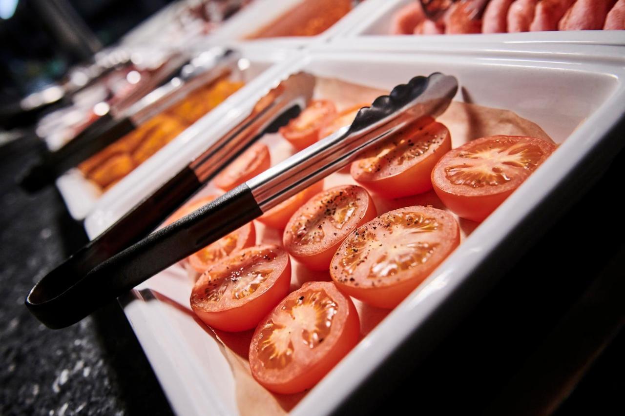 Holiday Inn Ellesmere Port/Cheshire Oaks By Ihg Exteriör bild