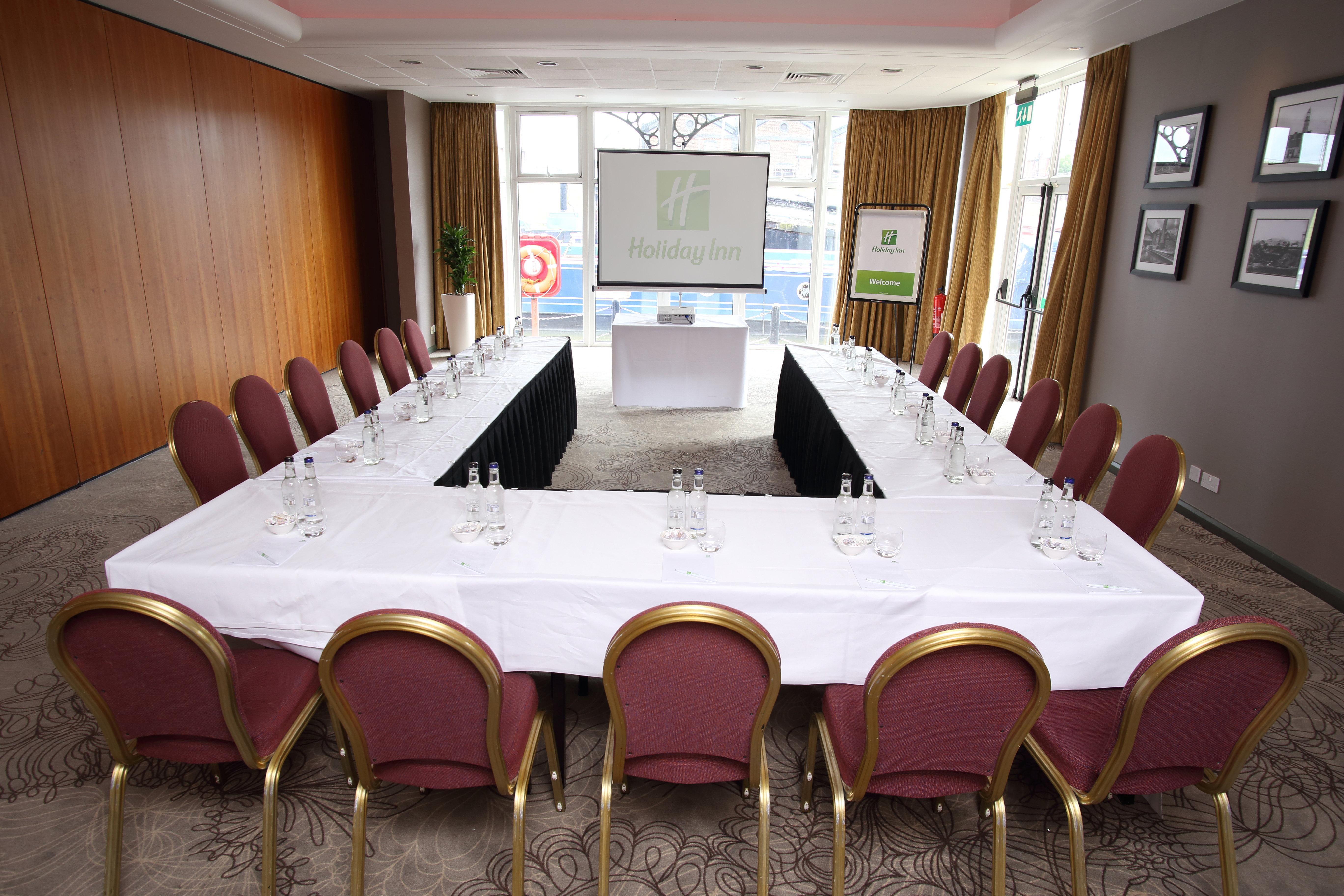 Holiday Inn Ellesmere Port/Cheshire Oaks By Ihg Exteriör bild